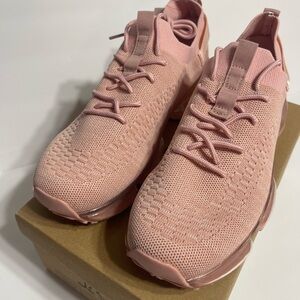 La Sheelah Pink Slip on Sneakers Women’s Sz 10 NIB